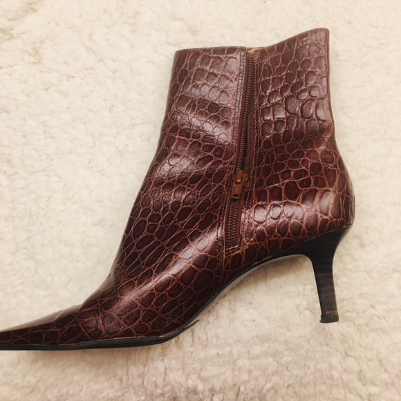 Ralph Lauren booties  only worn twice - Picture 5 of 6